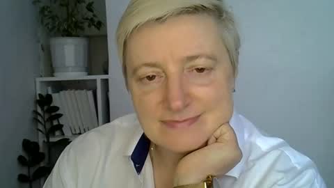 vea_motty online show from April 27, 3:54 pm