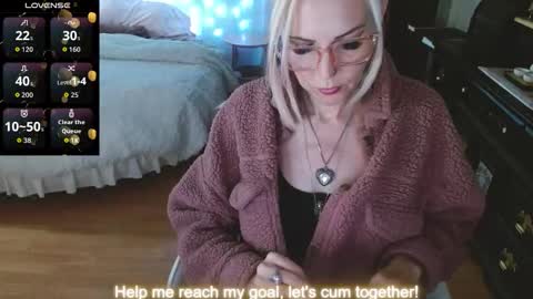 veafreeze online show from October 30, 6:04 am