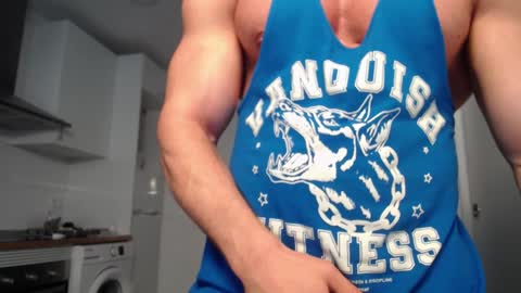 Snapshot of vecinito_ctb chatting on January 19, 11:34 am Toni Martins online show from January 19, 11:34 am