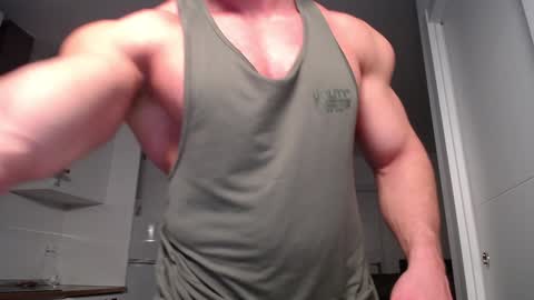 Snapshot of vecinito_ctb chatting on January 29, 10:27 am Toni Martins online show from January 29, 10:27 am