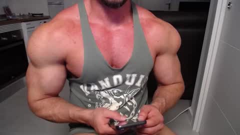 Snapshot of vecinito_ctb chatting on March 1, 12:23 pm Toni Martins online show from March 1, 12:23 pm