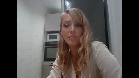 Snapshot of veessa chatting on November 12, 5:35 pm Veessa online show from November 12, 5:35 pm