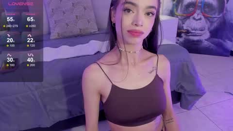 Snapshot of vega_roux chatting on December 17, 10:32 am VEGA online show from December 17, 10:32 am