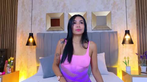 Mia brando online show from March 13, 8:15 pm