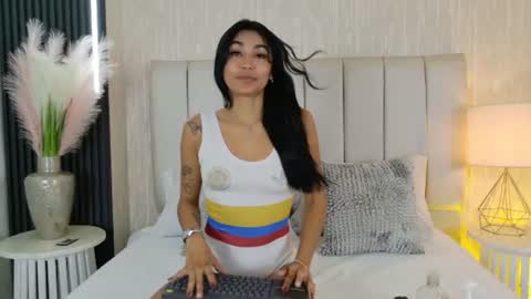 Snapshot of vega_sara chatting on July 3, 7:53 pm Mia brando online show from July 3, 7:53 pm