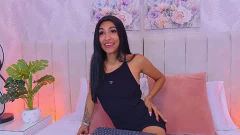Snapshot of vega_sara chatting on July 7, 7:51 pm Mia brando online show from July 7, 7:51 pm