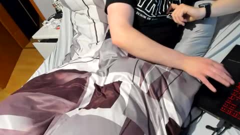 Snapshot of veganbadass6969 chatting on September 15, 5:57 pm D online show from September 15, 5:57 pm