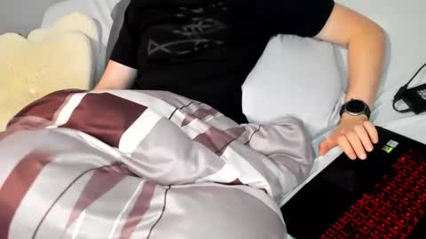 Snapshot of veganbadass6969 chatting on September 22, 9:28 pm D online show from September 22, 9:28 pm