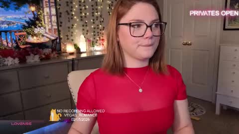 vegas_romance online show from February 6, 12:04 am