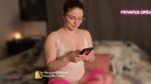 Snapshot of vegas_romance chatting on July 11, 2:25 am vegas_romance online show from July 11, 2:25 am