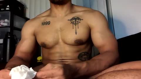 Vegas Love online show from September 26, 7:45 am