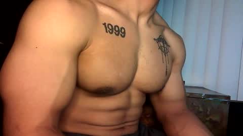 Vegas Love online show from February 1, 10:14 am