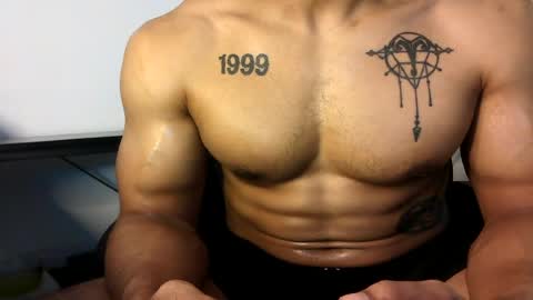 Snapshot of vegasluv702 chatting on July 21, 12:24 am Vegas Love online show from July 21, 12:24 am