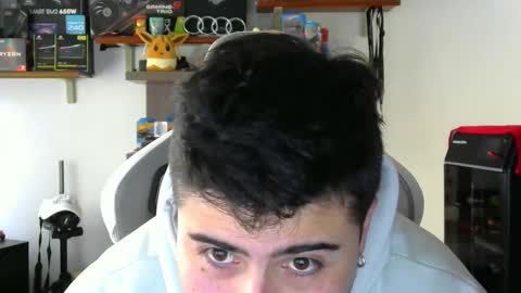 Charles online show from December 4, 4:38 pm