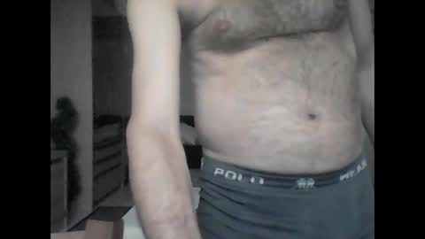 Snapshot of vejame23 chatting on February 6, 2:49 am vejame23 online show from February 6, 2:49 am