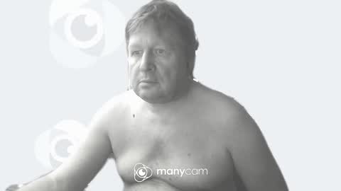 Snapshot of vejun2025 chatting on December 30, 8:32 am vejun2025 online show from December 30, 8:32 am