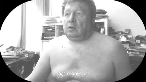 Snapshot of vejun2025 chatting on February 5, 7:57 am vejun2025 online show from February 5, 7:57 am