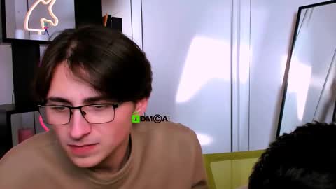 veldi_to online show from December 18, 9:59 am