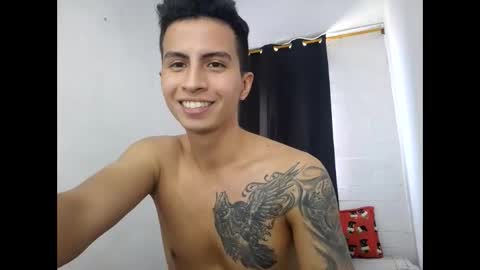velk_hot1 online show from January 14, 6:38 pm