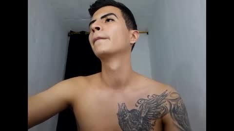 velk_hot1 online show from January 15, 12:51 am