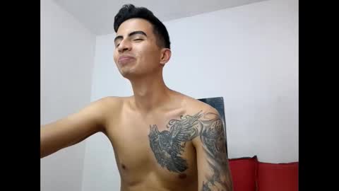 velk_hot1 online show from February 28, 8:28 pm