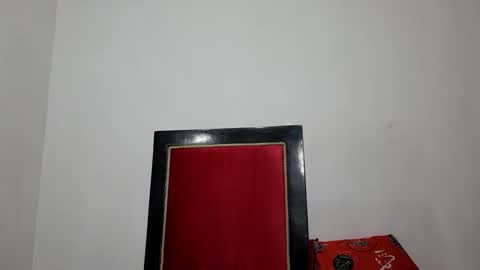 velk_hot1 online show from March 12, 12:42 am