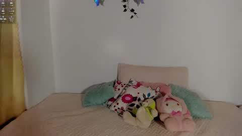 velvet_00 online show from February 3, 8:41 am