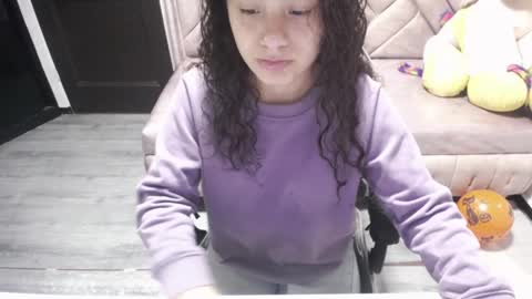 velvet_moon_v online show from October 22, 1:11 pm