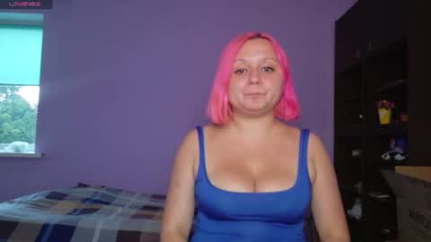 Snapshot of velvet_rosse chatting on July 6, 3:03 pm Velvet Rosse online show from July 6, 3:03 pm