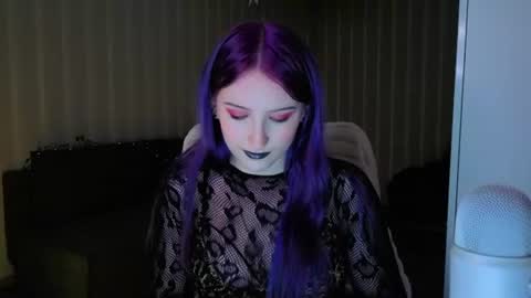 Violet online show from June 26, 7:57 am