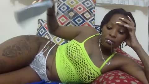 Snapshot of velvet_temptress chatting on January 15, 6:29 pm velvet online show from January 15, 6:29 pm