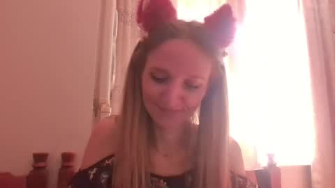 velvetintuition online show from June 8, 12:49 pm