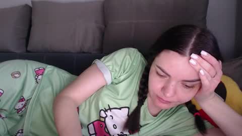 velvetmoon123 online show from February 28, 7:09 am