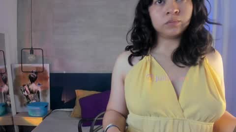 Snapshot of velvettease_ chatting on May 30, 12:57 pm velvettease_ online show from May 30, 12:57 pm