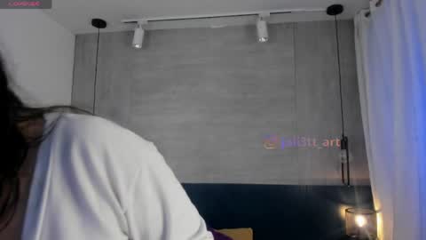 Snapshot of velvettease_ chatting on May 31, 12:45 pm velvettease_ online show from May 31, 12:45 pm