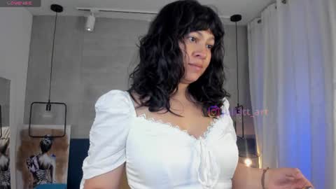 Snapshot of velvettease_ chatting on June 12, 1:10 pm velvettease_ online show from June 12, 1:10 pm