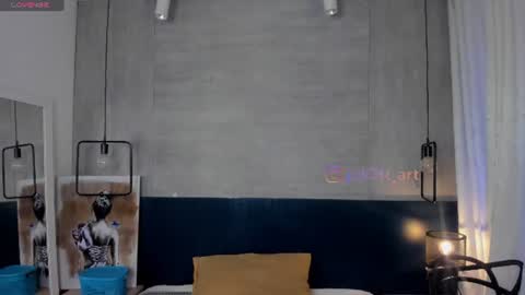Snapshot of velvettease_ chatting on June 14, 12:51 pm velvettease_ online show from June 14, 12:51 pm