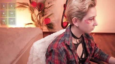 CLEOshort hair  TIna long hair  online show from February 8, 3:00 pm