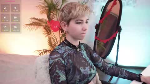CLEOshort hair  TIna long hair  online show from February 12, 2:54 pm