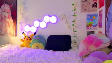 Snapshot of velvetvibes_ chatting on January 6, 1:42 am velvetvibes_ online show from January 6, 1:42 am