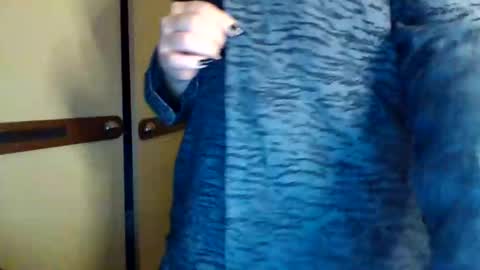 vendi rassell8855 online show from March 6, 11:01 pm