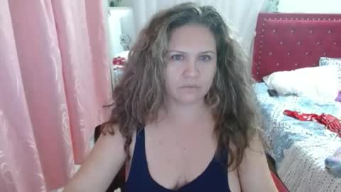 Snapshot of venecasexy44 chatting on September 22, 9:44 am venecasexy44 online show from September 22, 9:44 am