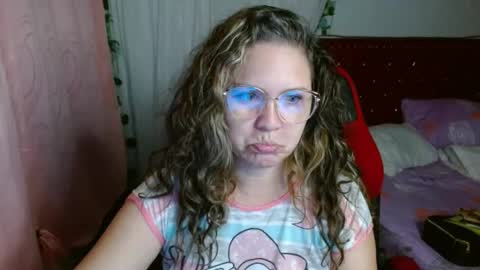 venecasexy44 online show from November 20, 8:14 am