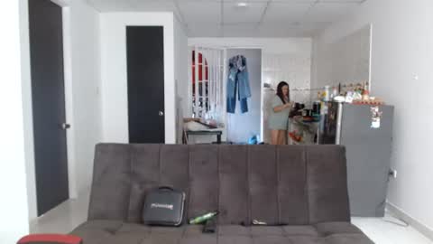 Snapshot of venecasexy44 chatting on July 29, 2:15 pm venecasexy44 online show from July 29, 2:15 pm