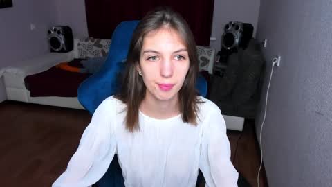 Snapshot of veneradi615 chatting on February 4, 4:50 pm veneradi615 online show from February 4, 4:50 pm