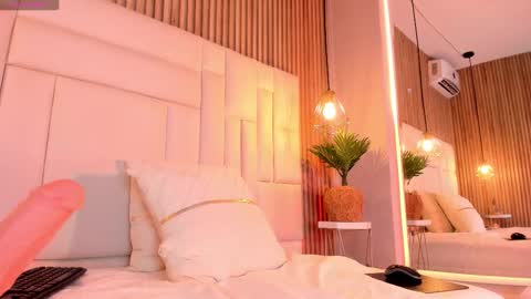 Snapshot of venezsofia chatting on November 21, 11:36 pm venez sofia online show from November 21, 11:36 pm