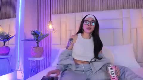venez sofia  online show from June 12, 11:03 pm