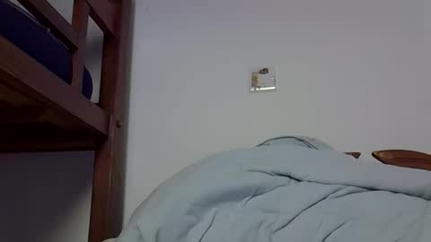 venom_kisses5050 online show from May 13, 6:44 am
