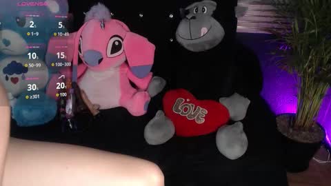 Snapshot of venus_26_ chatting on October 23, 11:46 pm eva online show from October 23, 11:46 pm