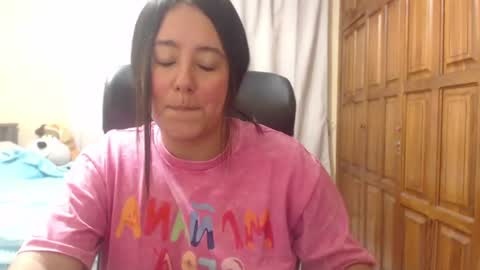 Snapshot of venus_cat_ chatting on June 9, 10:54 pm Venus online show from June 9, 10:54 pm